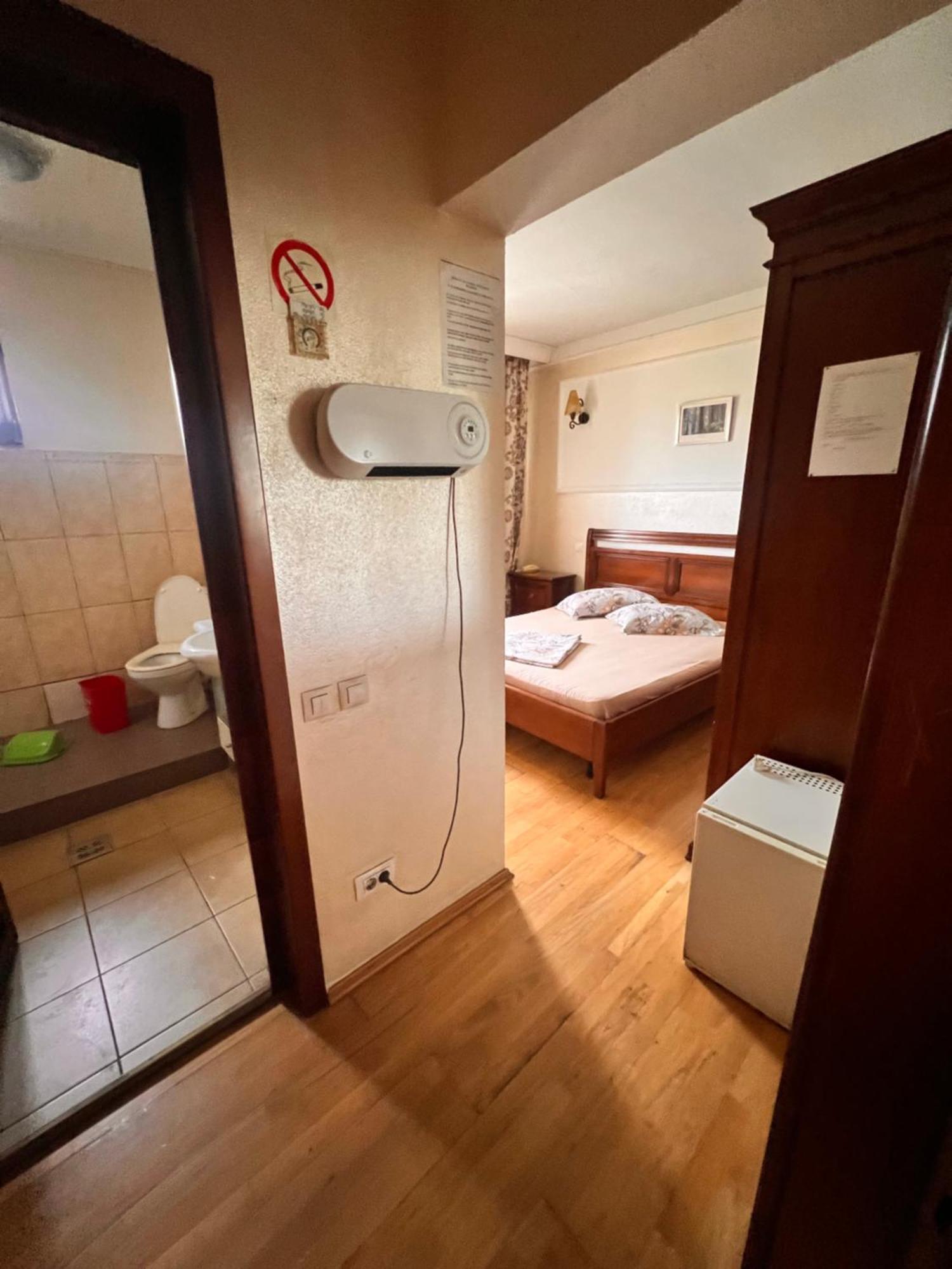 Pensiunea La Palia Iasi Bagian luar foto